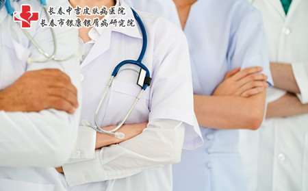 女性荨麻疹病因,女性为什么得荨麻疹